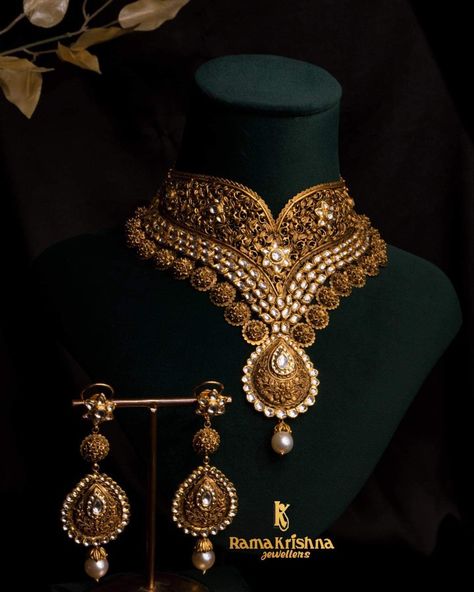 Swipe Left ⬅️ Gold Antique Necklace with Earrings Set ,22 Karat Hallmarked Gold. Priced - Rs. 11,32,000 Note : Prices may vary as per daily gold rate Making charges 8% 100% buy back cash / exchange Shipping pan India DM for more queries or visit us at : RAMA KRISHNA JEWELLERS PVT LTD D-34 Lajpat Nagar 2 , Central Market, New Delhi -110024 #jewellery #jewellerymaker #jewellers #goldjewellery #realgold #designerjewellery #latestjewellery #trendingjewellery #explore #newcollection #jewelle Gold Jewelry Fashion Unique Necklace, Gold Necklace Set Bridal, Jewellery Design Gold, Latest Gold Necklace Designs, Gold Antique Necklace, Green Beads Necklace, Questioning Reality, Jewellery Images, Antique Necklace Gold