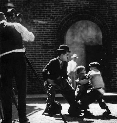 The Kid (1921) Jackie Coogan, The Kid 1921, Chaplin Film, Raymond Lee, Betty Grable, Charles Spencer, Charles Chaplin, Charlie Chaplin, The Kid