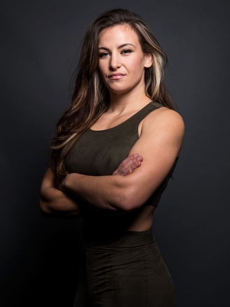 Gorgeous Miesha Tate ! MMA Pioneer. Miesha Tate, Mma Girls, Ideal Beauty, Latest News Today, Mma Fighters, Ufc, Group Chat, Celebrity Crush, Most Beautiful