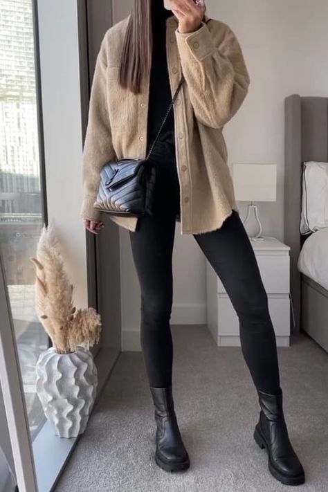 Black Leggings And Ankle Boots, Bonfire Night Outfit Winter, Ankle Boots Black Outfit, Women’s Riding Boots Outfit, Fall Socks Outfit, Black Dock Martins Outfits, Leggings With Chelsea Boots Outfit, Legging With Boots Outfits, Fall Outfits Black Boots Ankle