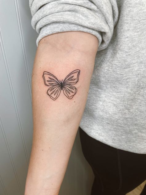 Outlined Butterfly Tattoo, Butterfly Tattoo Linework, Linework Butterfly Tattoo Simple, Moth Tattoo Simple, Butterfly Outline Tattoo, Line Work Butterfly, Line Work Butterfly Tattoo, Stamp Tattoo Butterfly, Find Line Butterfly Tattoo