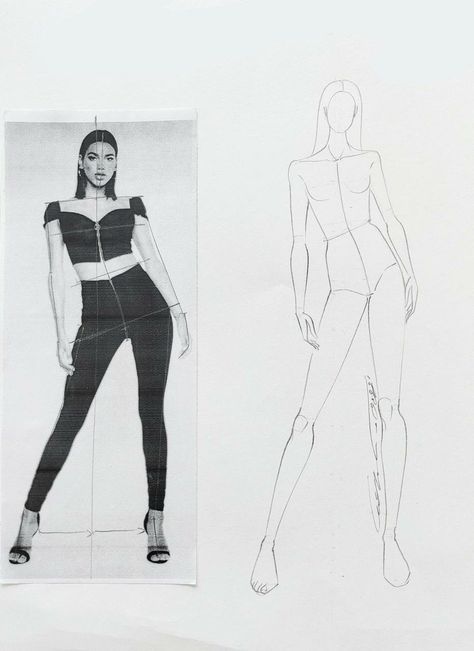 Fashion Croquis Poses Front And Back, Female Fashion Illustration Poses, Croquis Fashion Illustration Front And Back, Croquie Illustration Front And Back, Poses Illustration Fashion, Photo Analysis Fashion Illustration, Croquis Fashion Illustration Poses Front And Back, Front Poses Drawing, Front View Body Reference