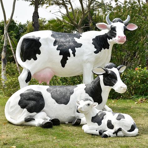 Statue In Garden, Garden Animal Statues, Cow Stuff, Antique Crocks, Home Interior Accessories, Patina Color, Garden Animals, Wood Designs, Animal Statues