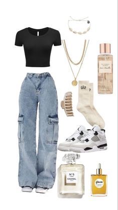 Nike Pro Under Jeans, Mon Jeans Outfits, Boxer Shorts Outfit, Shorts Outfit Ideas, Unusual People, Trendy Date Night Outfit, Wide Leg Jeans Outfit, Deadpool And Wolverine, Cute Outfits For School