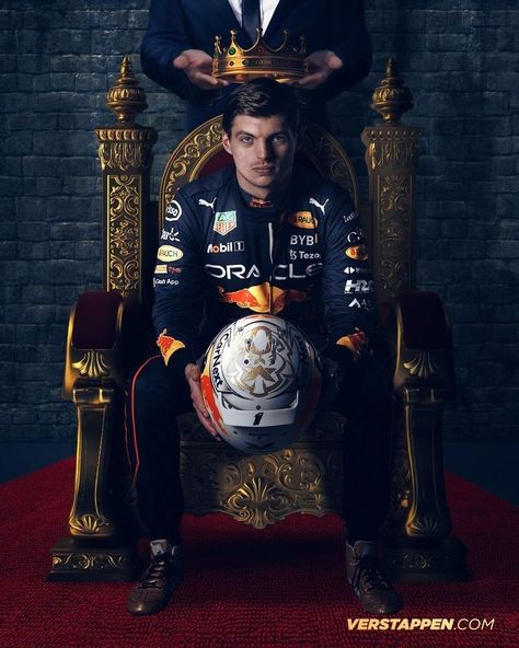 Max Verstappen Wallpaper Aesthetic, Max Verstappen Eyes, Max Verstappen Aesthetic, Max Verstappen Wallpaper, Max Verstappen Poster, Racing Wallpaper, Canvas Wall Art Bedroom, Sid The Sloth, Posters For Room Aesthetic