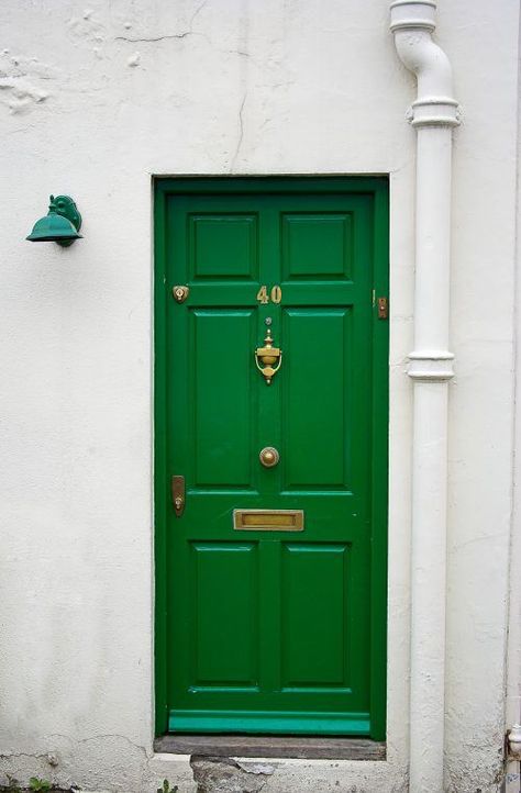 Front Door Green, Black House Green Door, Emerald Green Front Door, Green Front Door, Victorian Terrace Hallway, Feng Shui Front Door, Front Door With Screen, Black Bedroom Design, Green Apartment