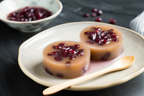 Red Bean Pudding is a Chinese dessert that carries a rich history and cultural tradition, with its origins tracing back to ancient China. Red Bean Pudding initially originated in the southern regions, predominantly in Guangdong and Fujian provinces during ancient times. The origin and evolution of Red Bean Pudding showcase the diverse richness and historical heritage of Chinese culture. Even today, we can still appreciate and savor this ancient delicacy. Red Bean Pudding, Red Bean Dessert, Chinese Dessert, Southern Region, Red Beans, Ancient China, Vegan Gluten Free, Small Bowls, Vegan Vegetarian