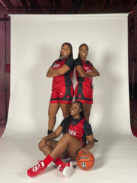 Media Day Ideas Sports, Holding Basketball Pose, Trio Media Day Poses, Basketball Media Day Poses 3 People, Media Day Poses Basketball, Media Day Basketball, Sports Media Day, Volleyball Media Day, Cool Basketball Pictures