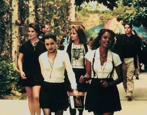 22 years ago today,(May 3,1996),The Craft was released! Excellent film & soundtrack. Movie Fashion Outfits, Nancy Downs, The Craft 1996, The Craft Movie, 90s Girl, Movie Fashion, The Villain, Scary Movies, The Craft