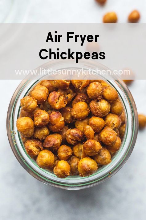 Crispy Air Fryer Chickpeas, Air Fryer Chickpeas, Perfect Snacks, Crunchy Chickpeas, Crispy Chickpeas, Crunchy Snack, Chickpea Recipes, Roasted Chickpeas, Vegetarian Food