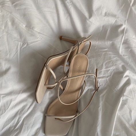 Heels Aesthetic, Beige Sandals, Beige Heels, Shoe Inspo, Aesthetic Shoes, Beige Shoes, Beige Aesthetic, Shoe Obsession, Lace Up Flat