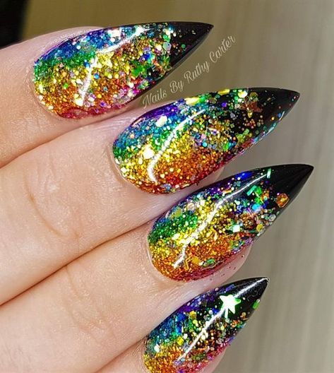 Rainbow Glitter Nails Perfect For Pride - Society19 Rainbow Glitter Nails, Pride Nails, Rainbow Nails Design, Rainbow Nail Art, Rainbow Nail, Unghie Nail Art, Glitter Rainbow, Unicorn Nails, Rainbow Nails