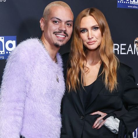 Evan Ross is keeping his and Ashlee Simpson's families close during the holiday season. The singer revealed this year's plan when it comes to celebrating the upcoming holidays and expressing what... Ashley Simpson, Evan Ross, Yvette Nicole Brown, Sweet Photo, Eric Johnson, Ashlee Simpson, Family Holiday Photos, Inside Out 2, Pete Wentz