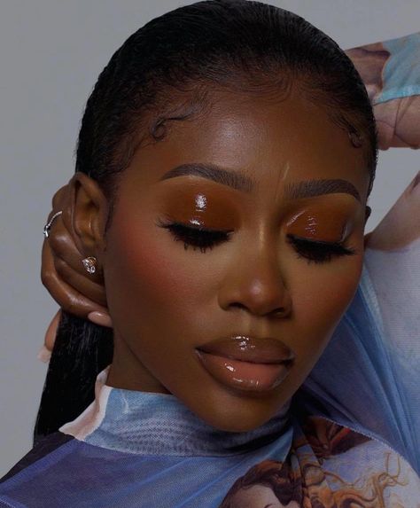 No Make Up Make Up Look Black Women, No Make Up Make Up Look, Makeup For Black Skin, Brown Skin Makeup, Glossy Makeup, Birthday Shoot, Glam Makeup Look, Monochrome Pattern, Dope Makeup