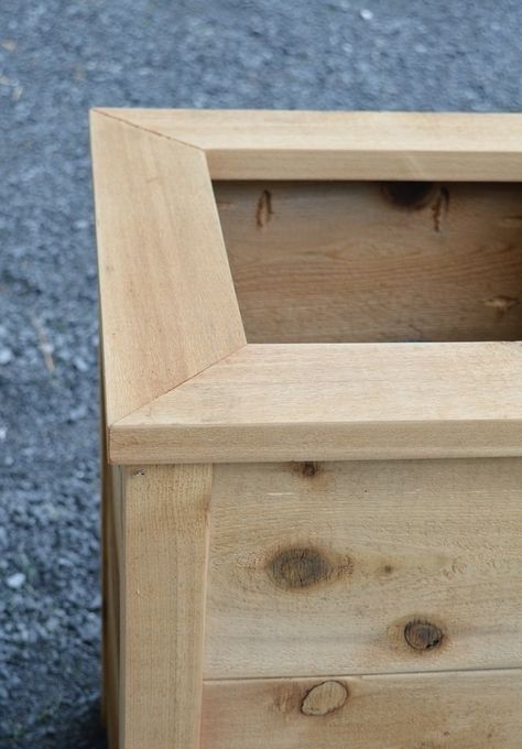 Find out how to build a cedar planter using rough cut lumber. You can easily adapt this design to make any size or shape of cedar planter #cedar #planter #diy Diy Cedar Planter Box, Rough Cut Lumber, Cedar Planter Box, Planter Diy, Cedar Boards, Cedar Planters, Cedar Planks, Diy Planter Box, Plastic Flower Pots