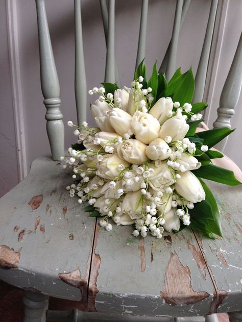 <3 Wedding Bouchet, Tulip Bouquet Wedding, Tulip Bridal Bouquet, White Tulip Bouquet, Lily Of The Valley Bouquet, Wedding Flowers Tulips, Tulip Wedding, Bridal Bouquet Flowers, Tulip Bouquet