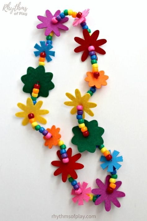 How To Make A Lei Diy, Diy Leis For Kids, Hawaiian Day Activities For Kids, Hawaiian Activities For Preschoolers, Hawaiian Arts And Crafts, Hawaii Activities For Kids, Luau Crafts For Kids, Hawaiian Crafts For Kids, Hawaii Crafts For Kids