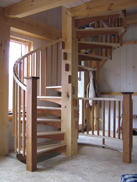 Spiral Stair in Timber Frame Cabin - http://timberhomesllc.com/spiral-stair-in-timber-frame-cabin/?utm_content=bufferd2f1b&utm_medium=social&utm_source=pinterest.com&utm_campaign=buffer Wooden Spiral Staircase, Timber Frame Cabin, Stair Plan, Spiral Stair, Wooden Staircase, Painted Staircases, Building Stairs, Diy Stairs, Wooden Staircases