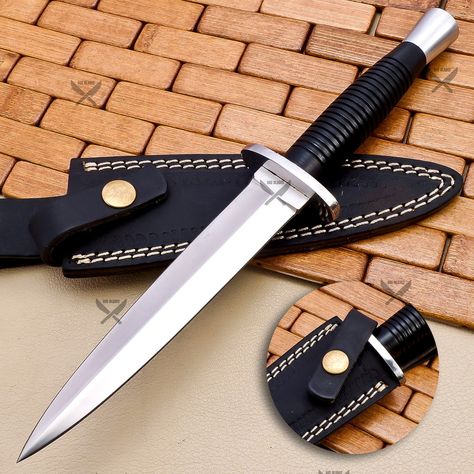 dagger knife Fairbairn Sykes, Apocalypse Survival Gear, Pretty Knives, Handmade Knife, Art Jewelry Design, Knife Gifts, D2 Steel, Dagger Knife, Knife Handle