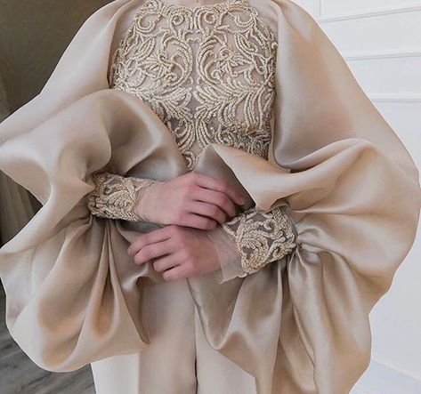 Haute Couture Jumpsuit, Couture Jumpsuit, Rami Al Ali, Beautiful Evening Dresses, Abaya Style, فستان سهرة, Couture Details, Beautiful Evening, Abaya Fashion