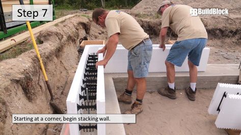 Basic ICF Construction in 22 Steps - BuildBlock Insulating Concrete Forms Icf Foundation, Prefab Walls, Icf Construction, Icf Walls, Icf Home, 2 Story Addition, Diy Foundation, Cottage Extension, Insulated Concrete Forms