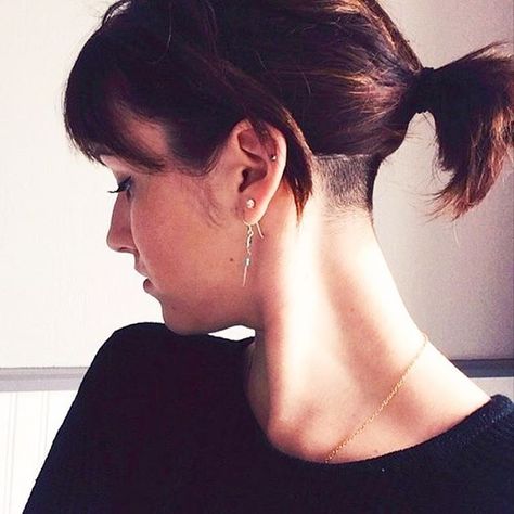 Subtle Undercut Women, Subtle Undercut, Undercut Ponytail, Hair Ideas For Women, Undercut Hair, Undercut Hairstyles Women, Undercut Long Hair, Nape Undercut, Undercut Women