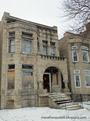 Chicago Greystone, Englewood Chicago, Cabrini Green, South Side Chicago, Chicago Bungalow, Real Haunted Houses, Chicago Pictures, Abandoned Homes, Magnificent Mile