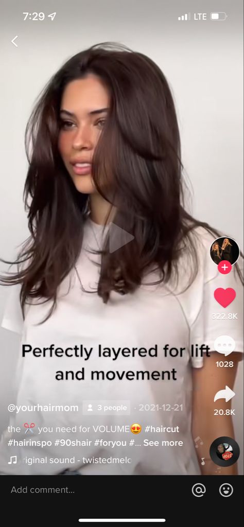 360 Haircut, Chest Length Hair, Bang Inspo, Brown Layered Hair, Brown Hair Cuts, Medium Brunette Hair, Medium Length Brown Hair, Brunette Hair Cuts, Bangs Wavy Hair