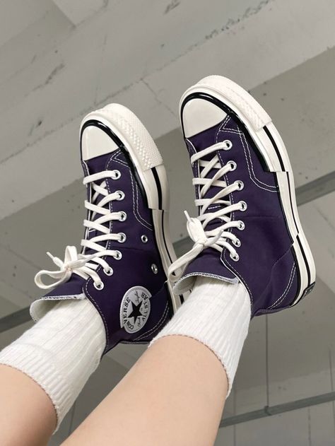 Dark Purple Converse, Purple Converse Outfit, Cute Converse Shoes, Purple Converse, Cute Converse, Dr Shoes, All Star Shoes, Girls Converse, Purple Sneakers