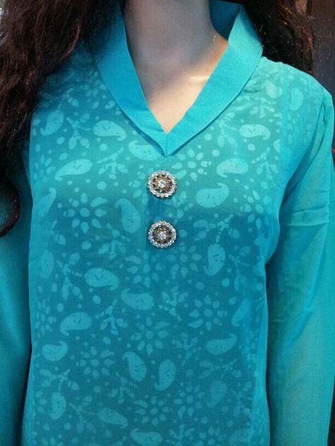 Latest Neck Designs For Kurtis, Front Neck Design, Collar Kurti Design, Collar Kurti, Chudidhar Neck Designs, Salwar Neck Designs, Churidar Neck Designs, Churidar Designs, Designer Kurti Patterns