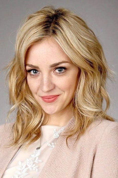 Abby Elliott Birthday, Real Name, Age, Weight, Height, Family, Facts, Dress Size, Contact Details, Spouse(Husband), Bio & More Connecticut College, Chris Parnell, Chris Elliott, Abby Elliott, Manhattan College, Kristen Cavallari, Fred Savage, Whitney Cummings, Fred Armisen