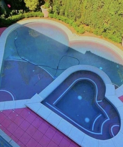 Heart Shaped Pool, Houses Architecture, Inner Being, White Building, Dolls House Interiors, Cute Room Ideas, Dream House Rooms, Pretty Room, House Interiors