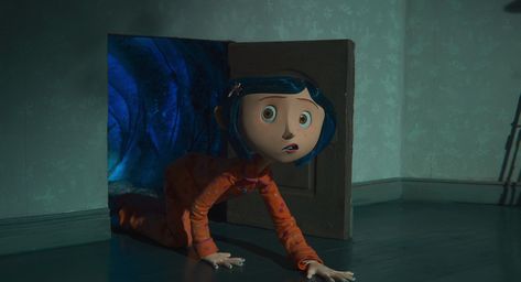 Coraline Movie Scenes, Coraline Scenes, Aesthetic Coraline, Coraline Movie, Coraline Aesthetic, Funny Looking Cats, Johnny Depp Movies, Coraline Jones, Halloween Photography