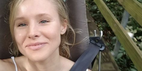 How Kristen Bell, 39, Makes Her Skin Look Like She’s Still In Her 20s Anna In Frozen, Kristin Bell, Body Rash, La Mer Moisturizing Cream, Beauty Habits, Princess Anna, Her Voice, Kristen Bell, Spoiler Alert