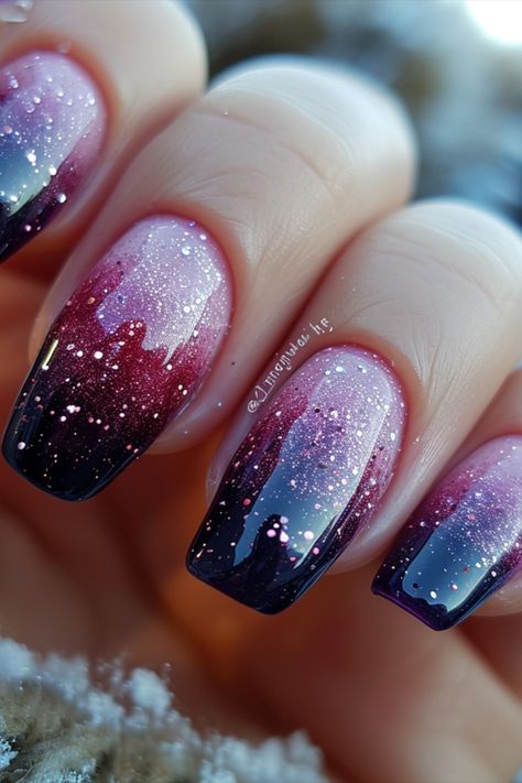 Ombre Glitter Nails Galaxy Ombre Nails, Galaxy Glitter Nails, Nails Acrylic Glitter Ombre, Magic Nails Design, Nails Design Sparkle, Ombre Glitter Nails Acrylic, Glittery Nails Sparkle, Glitter Design Nails, Nail Art Designs Ombre