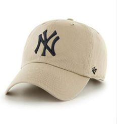 Yankees Eagles Hat, Yankee Hat, Yankees Cap, Yankees Hat, Red Socks Fan, Streetwear Accessories, Chic Fall Outfits, 47 Brand, Fitted Caps