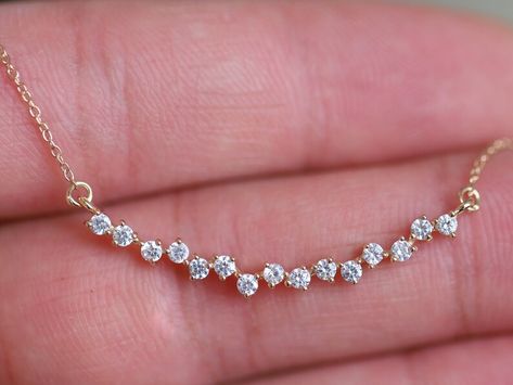 Necklace Gold Diamond, Womens Diamond Necklace, Diamond Cluster Necklace, Diamond Necklace Gold, Gold Necklace Diamond, Rose Gold Diamond Necklace, Diamond Necklace Simple, Raw Diamond Engagement Rings, Necklace Rose Gold