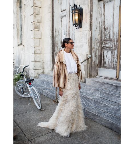 Jenna Lyons Wedding Guest Outfit - Jenna Lyons at Solange Knowles' Wedding - Elle Solange Knowles Wedding, Solange Wedding, Jenna Lyons Style, Jenna Lyons, Wu Wear, Chique Outfit, Walking Down The Street, Solange Knowles, Chic Shirts