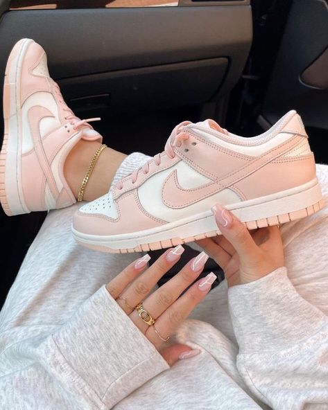 Nike Dunks Outfit, Dunks Outfit, Summer Moodboard, Jordan Shoes Girls, Cute Nike Shoes, Cute Nikes, Pink Nikes, Swag Shoes, Air Jordan 1 Low