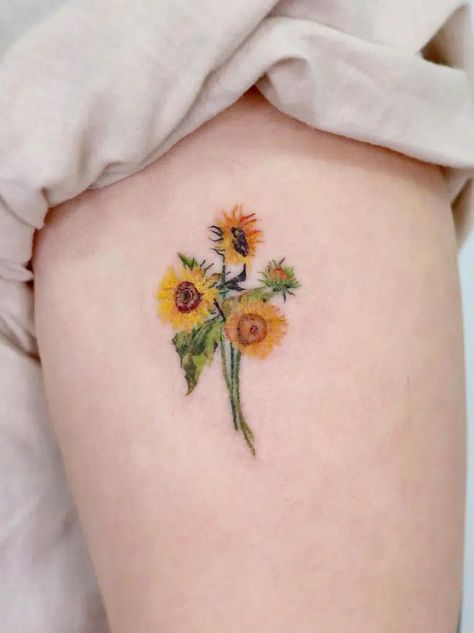 Small Compass Tattoo, Van Gogh Tattoo, Single Needle Tattoo, Van Gogh Sunflowers, Sunflower Tattoos, Large Tattoos, Sunflower Tattoo Design, Sunflower Tattoo, Small Tattoo Designs