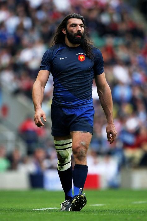 Rugby Wallpaper, French Rugby, Six Nations Rugby, Hot Rugby Players, Rugby Shorts, Rugby Sport, Rugby Player, Rugby Men, Sport Inspiration