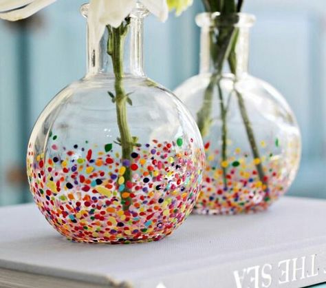 Wizard Ideas, Deco Champetre, Diy Confetti, Anthropologie Style, Acrylic Craft Paint, Crafty Creations, Painted Vases, Diy Vase, Apartment Decorating