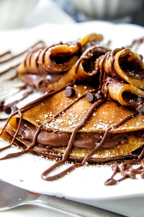 EASY one bowl Pumpkin Crepes are so much better than plain crepes!! Smother in silky, chocolate Nutella or stuff with cream cheese, or doused in syrup - amazing! Pumpkin Crepes, Insta Memes, Nutella Crepes, Nutella Recipes, Crepe Recipes, Chocolate Nutella, Pumpkin Dessert, Pumpkin Cake, Breakfast Dishes