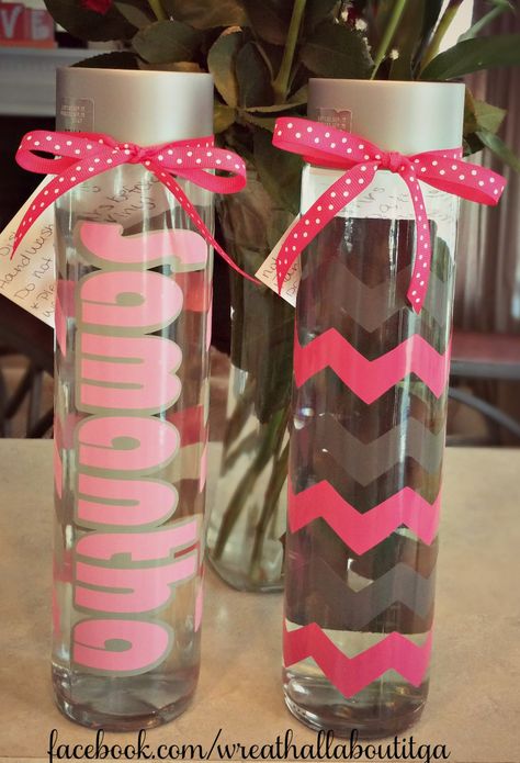 800 mL glass Voss water bottle personalized with your name and Chevron design, in your choice of colors!  Visit www.facebook.com/wreathallaboutitga to order yours today! Voss Water Bottle, Voss Water, Sweet 16 Party Invitations, Water Bottle Crafts, Water Bottle Personalized, Chevron Design, Silhouette Crafts, Simple Gifts, Craft Time