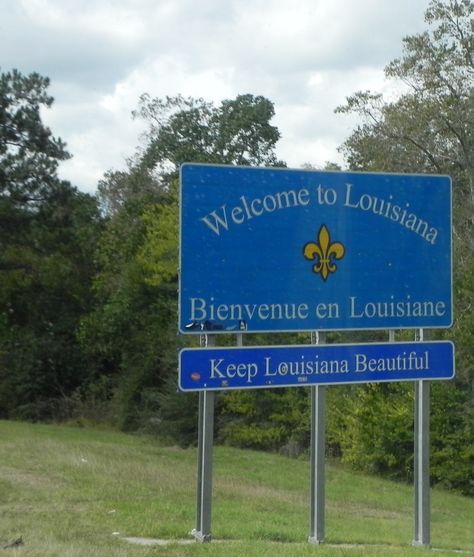 Welcome to Louisiana Sign Fall 2014 Louisiana Tattoo, Washington Road Trip, Louisiana Style, Lake Pontchartrain, State Signs, Memorial Weekend, Us Road Trip, Usa States, Louisiana State