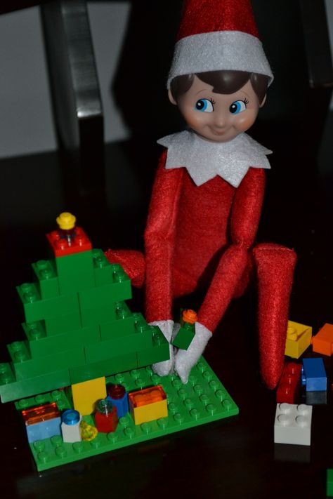 Polar Express Elf On The Shelf Ideas, Elf On The Shelf And Lego Ideas, Elf On The Shelf With Legos, Lego Elf On The Shelf Ideas, Elf On The Shelf Lego Ideas, Elf On The Shelf Christmas Tree, Elf On The Shelf Lego Christmas Tree, Elf On The Shelf Ideas For 3 Year Okds, Elf Classroom