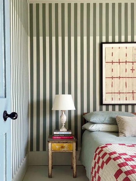 Bunting Above Bed, Striped Wallpaper Living Room, Decor Vignettes, Striped Bedroom, Hedda Gabler, Stripe Wall, Beach Bungalow, Striped Walls, Paint Stripes