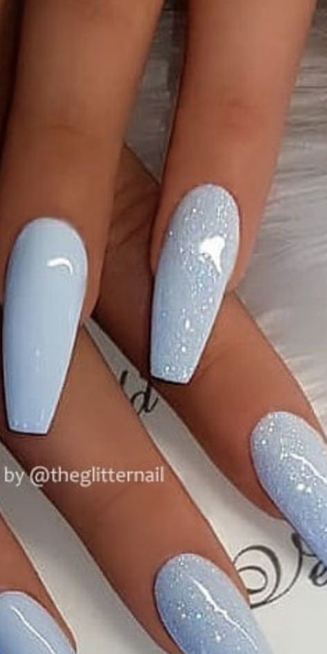 Bluish White Nails, Pale Blue Wedding Nails, Wintery Blue Nails, Ice Blue Nails Winter, Dusty Blue Nails Acrylic, Icy Blue Nails, Ice Blue Nails, Powder Blue Nails, Ongles Beiges