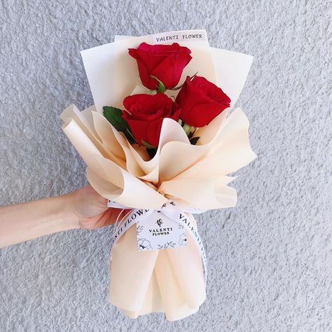 Valentines Bouquet Ideas, Valentine Flowers Ideas, Rose Buke, Flower Ideas Gift, Valentine’s Day Bouquet, One Rose Bouquet, Valentines Flowers Bouquet, 1 Rose Bouquet, Rose Bouquet Ideas