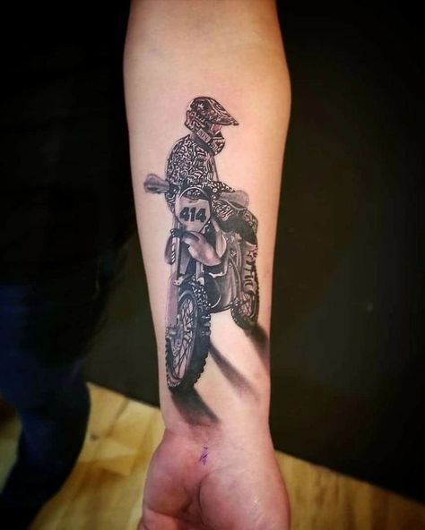 Motocross Tattoo Ideas, Motocross Tattoo, Dirt Bike Tattoo, American Style Tattoo, Tattoos For Dad Memorial, Tattoo Pierna, Tatoo Inspiration, Motorcycle Tattoos, Bike Tattoos